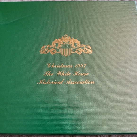 1997 WHITE HOUSE Christmas Ornament - Picture 5 of 9